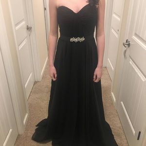 Black elegant prom/pageant gown